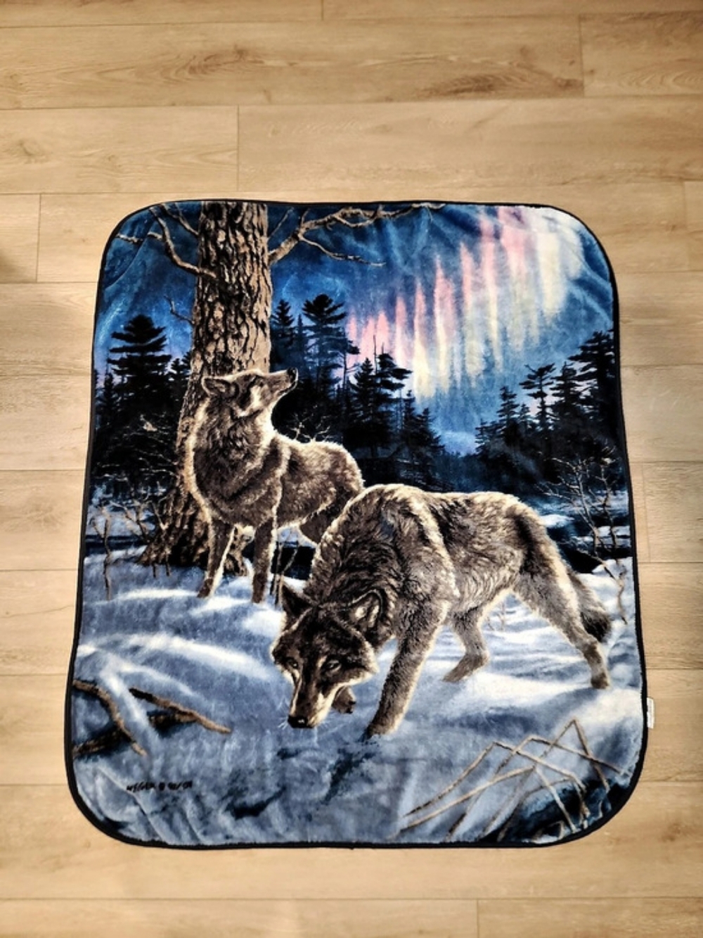 Vintage Y2K Wild Frontier Wolves Wolfpack Throw Blanket Gray 47x55 Good Conditio